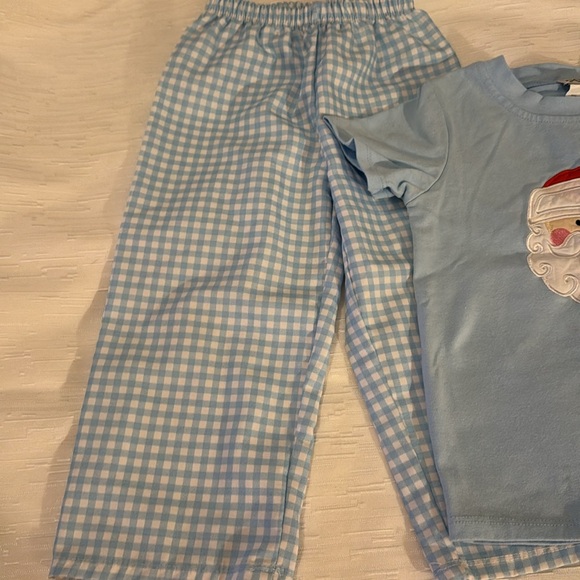 Posh sz 2T Christmas - Picture 3 of 3